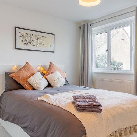 Modern 2 Bd W/ Garden In The Heart Of Tetbury! Vila Exterior foto