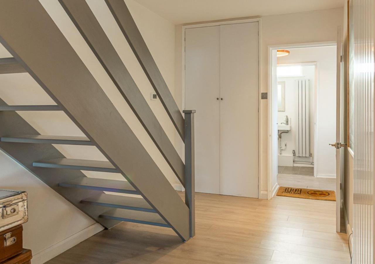 Modern 2 Bd W/ Garden In The Heart Of Tetbury! Vila Exterior foto